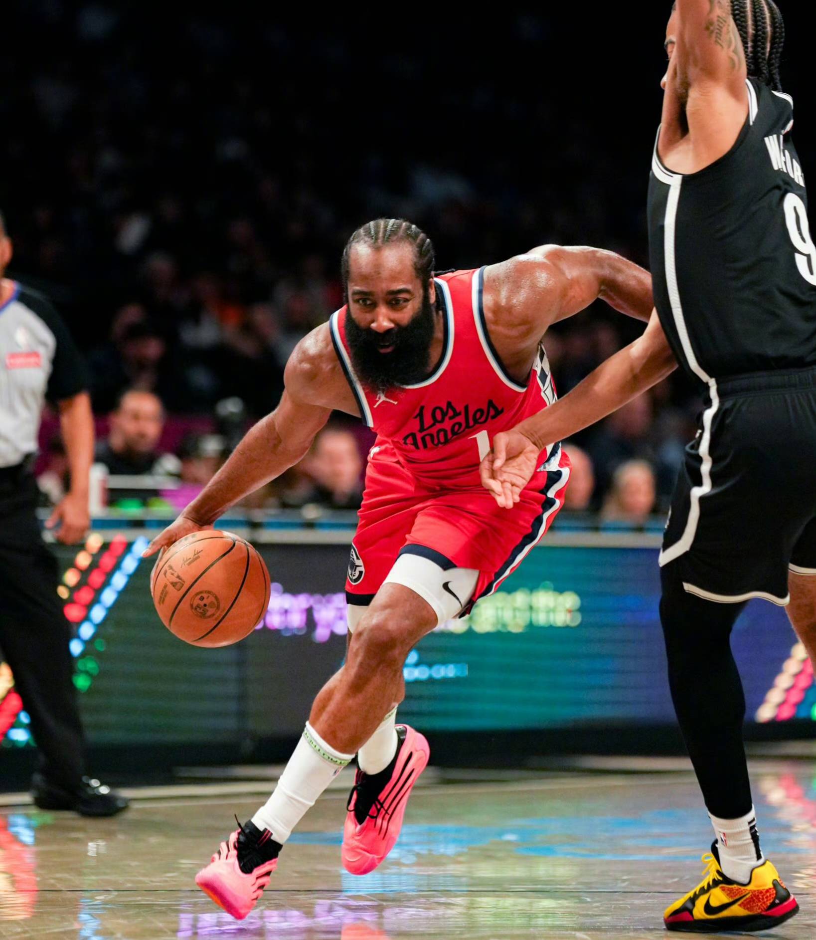 篮网客场击败魔术，两连胜壮大士气