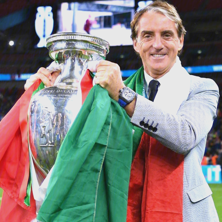 意大利选手在国际比赛中获得胜利 意大利选手在国际比赛中获得胜利