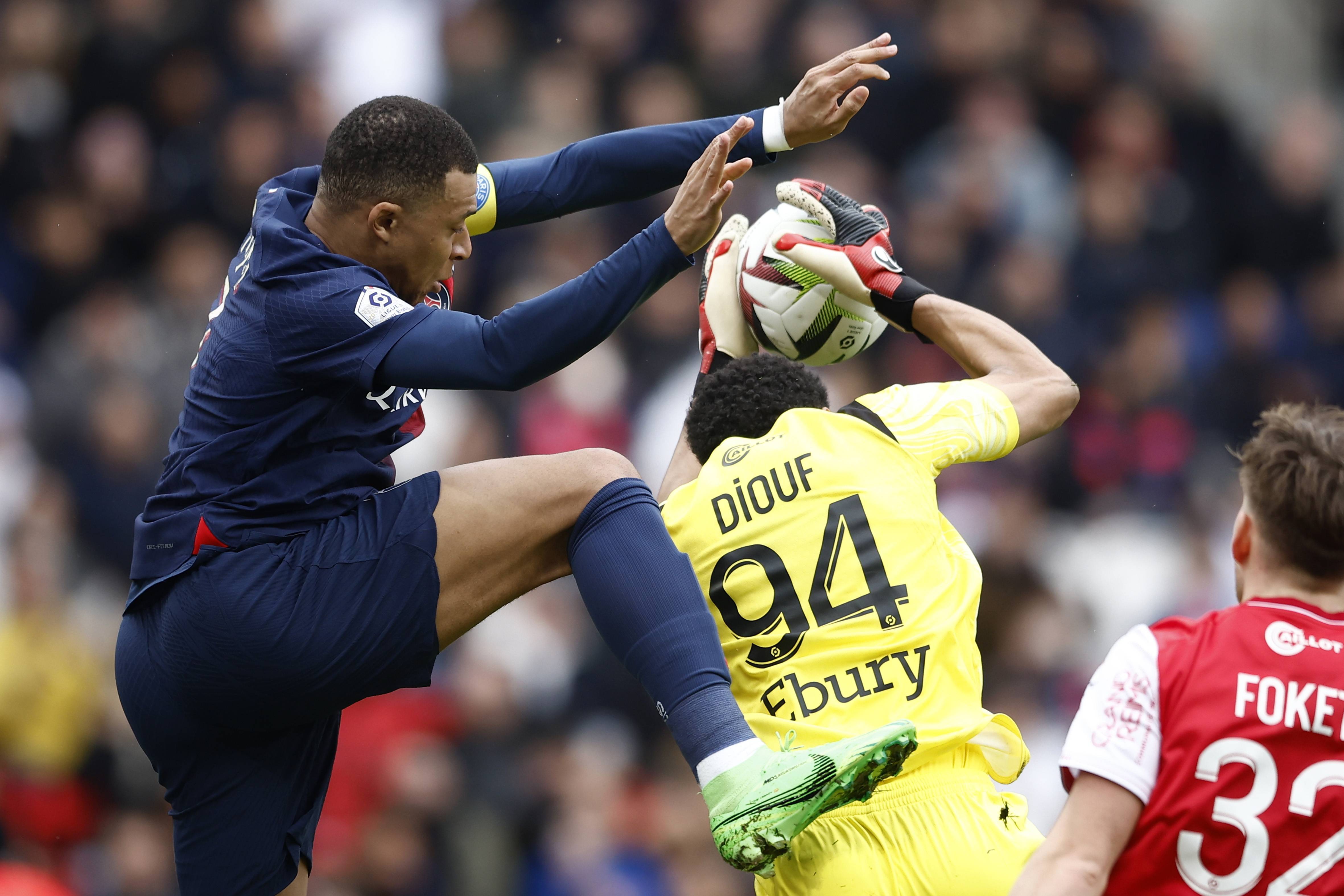 巴黎圣日耳曼客场战平里昂法甲榜首位置不动摇的简单介绍 巴黎圣日耳曼客场战平里昂法甲榜首位置不动摇的简单介绍