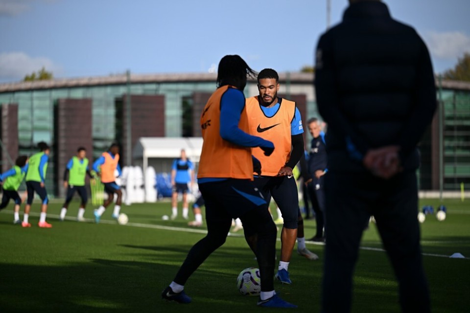 利物浦主教练发表训练备战！球队备战规划的简单介绍