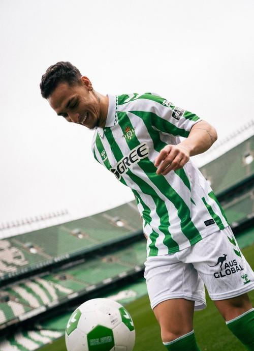 关于勇士官方公布新规，命运悬念引发争议，刷新队史纪录球迷热议！的信息